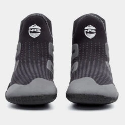 NRS Men's Freestyle Wetshoes -Boating Equipment Store 30017 05 Black 11 FrontPair 091421 1000x1000 86224.1652565005