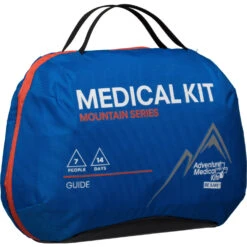 Adventure Medical Kits - Mountain Series Intl. Guide